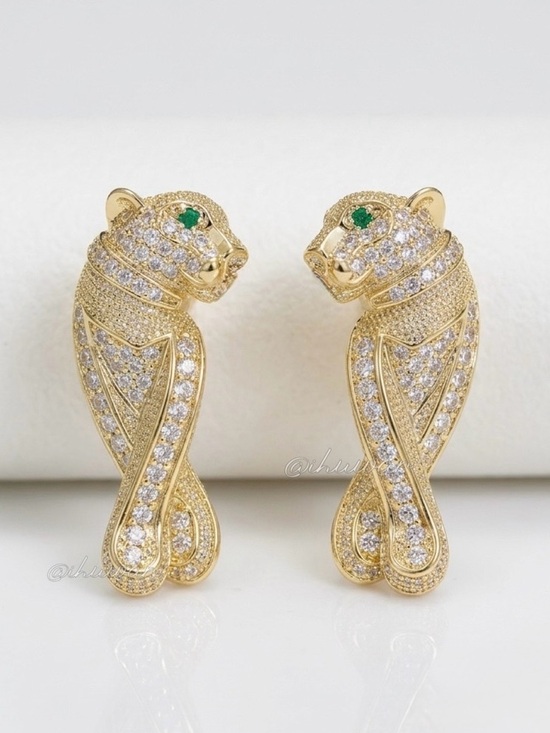 Jewelry - Luxurious 14k Gold Plated Panther Emerald Green Cubic Zirconia Earrings